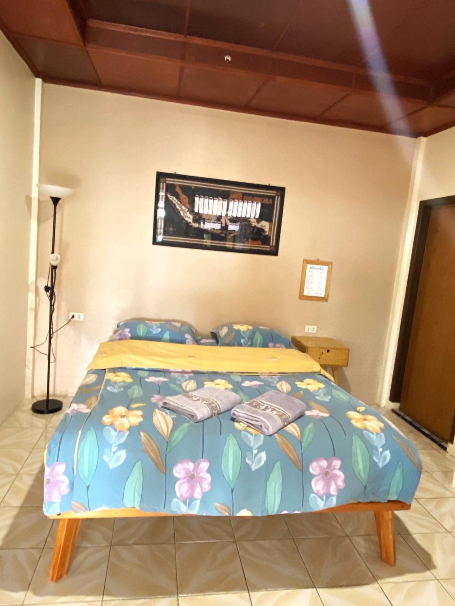 Romlan Hotel Tuk Tuk Luaran gambar